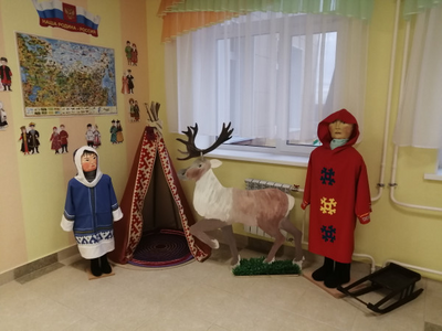 Мини-музей "Мой край-Югра" предназначен для знакомства детей с национальной культурой, историей и природой Ханты-Мансийского Автономного Округа