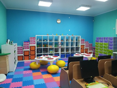 Компьютерный кабинет (робототехника, шахматы) предназначен для развития интеллектуальных и конструкторских способностей дошкольников